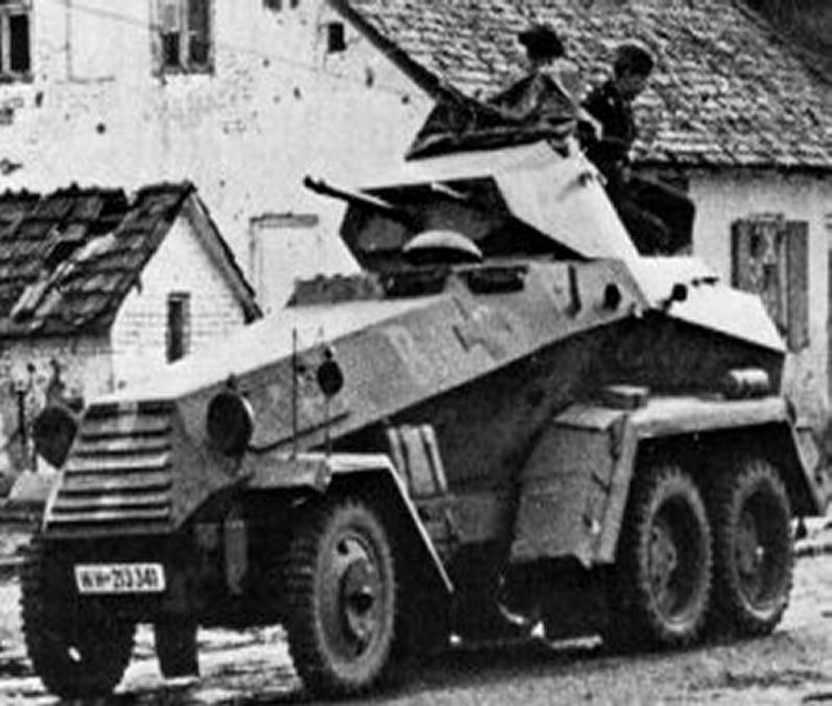 Sd.Kfz. 231 (6-Rad) Schwere Panzersphwagen