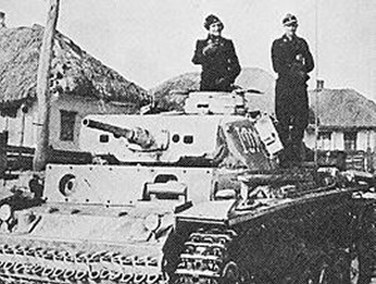 Panzerbefehlswagen III mit 5 cm Kwk 38 L/42