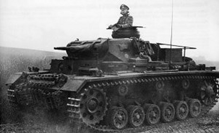 Panzerbefehlswagen Ausf. H Sd.Kfz. 266, 268