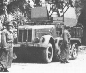 2 cm Flakvierling 38 (Sf) auf Fgst Zgkw 8t Sd.Kfz.7/1