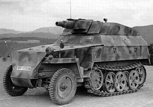 Sd.Kfz. 250/8 Neu leichte Schtzenpanzerwagen 7.5 cm KwK 37