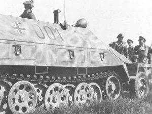 Sd.Kfz. 251/15 mittlere Lichtauswertepanzerwagen Ausf. D