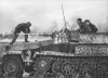 Sd.Kfz. 251/9 mittlere Schtzenpanzerwagen (7.5 cm) Ausf. C picture 3