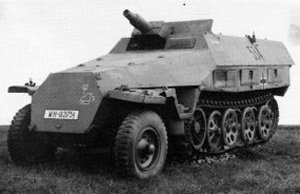 Sd.Kfz. 251/9 mittlere Schtzenpanzerwagen (7.5 cm) Ausf. D